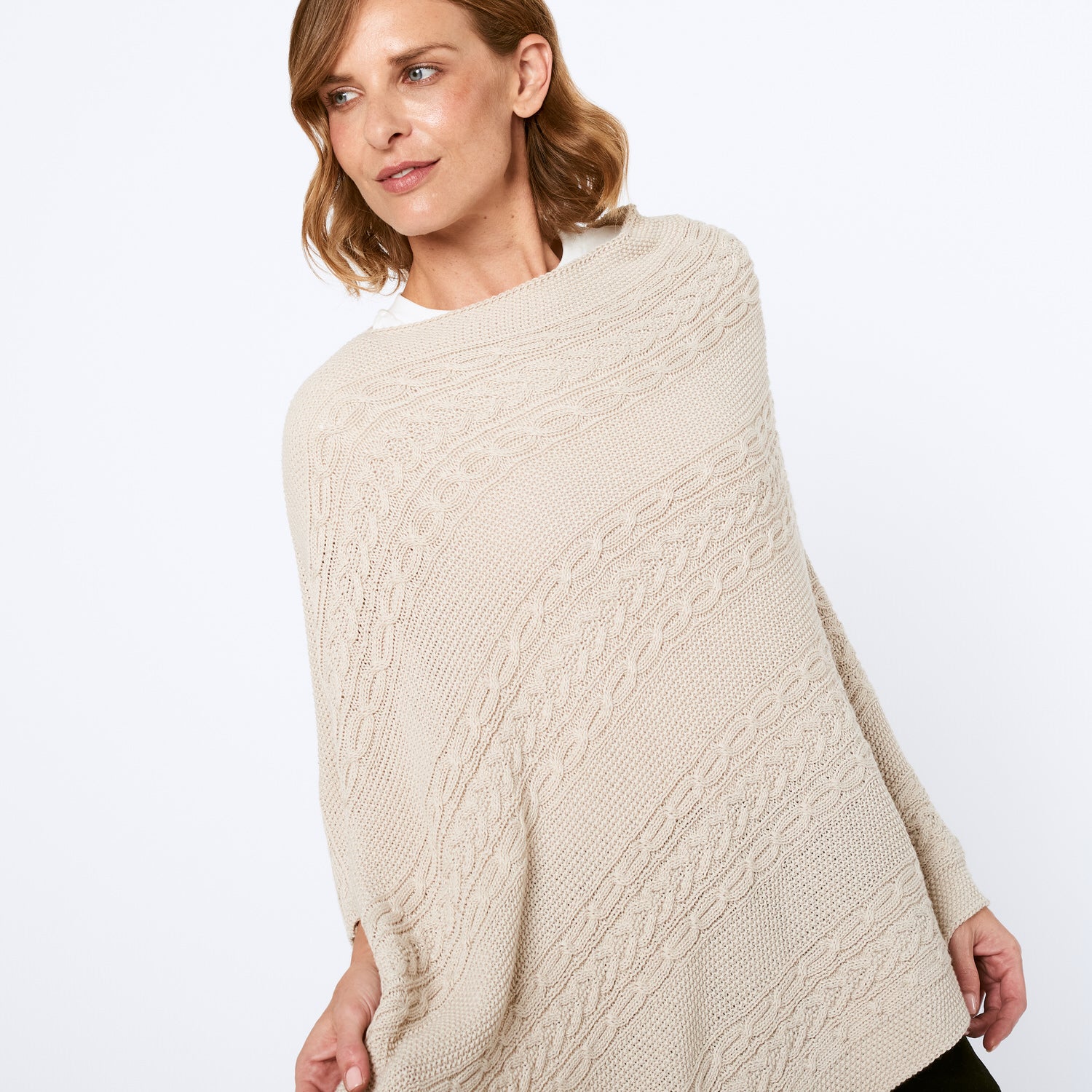 Poncho Irene Arena