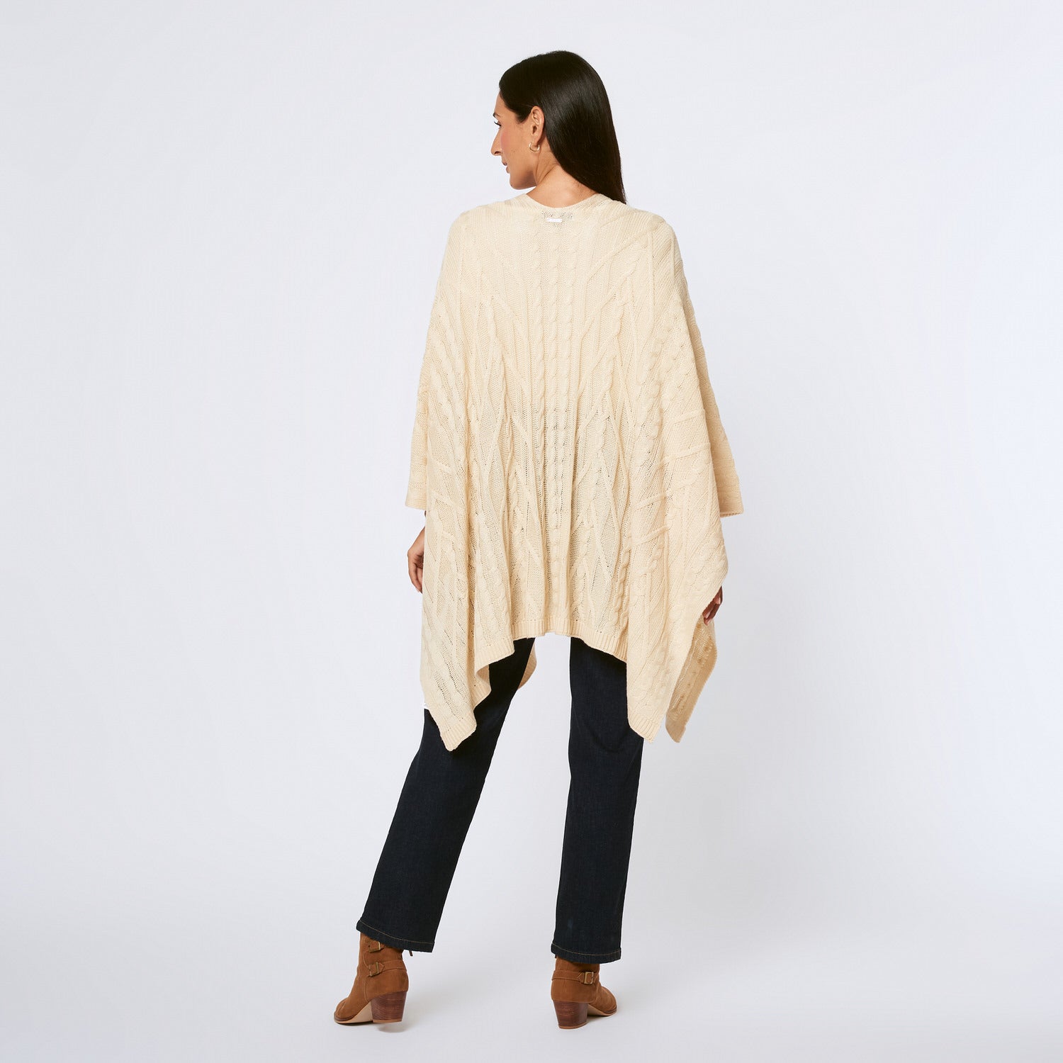 Poncho July Arena